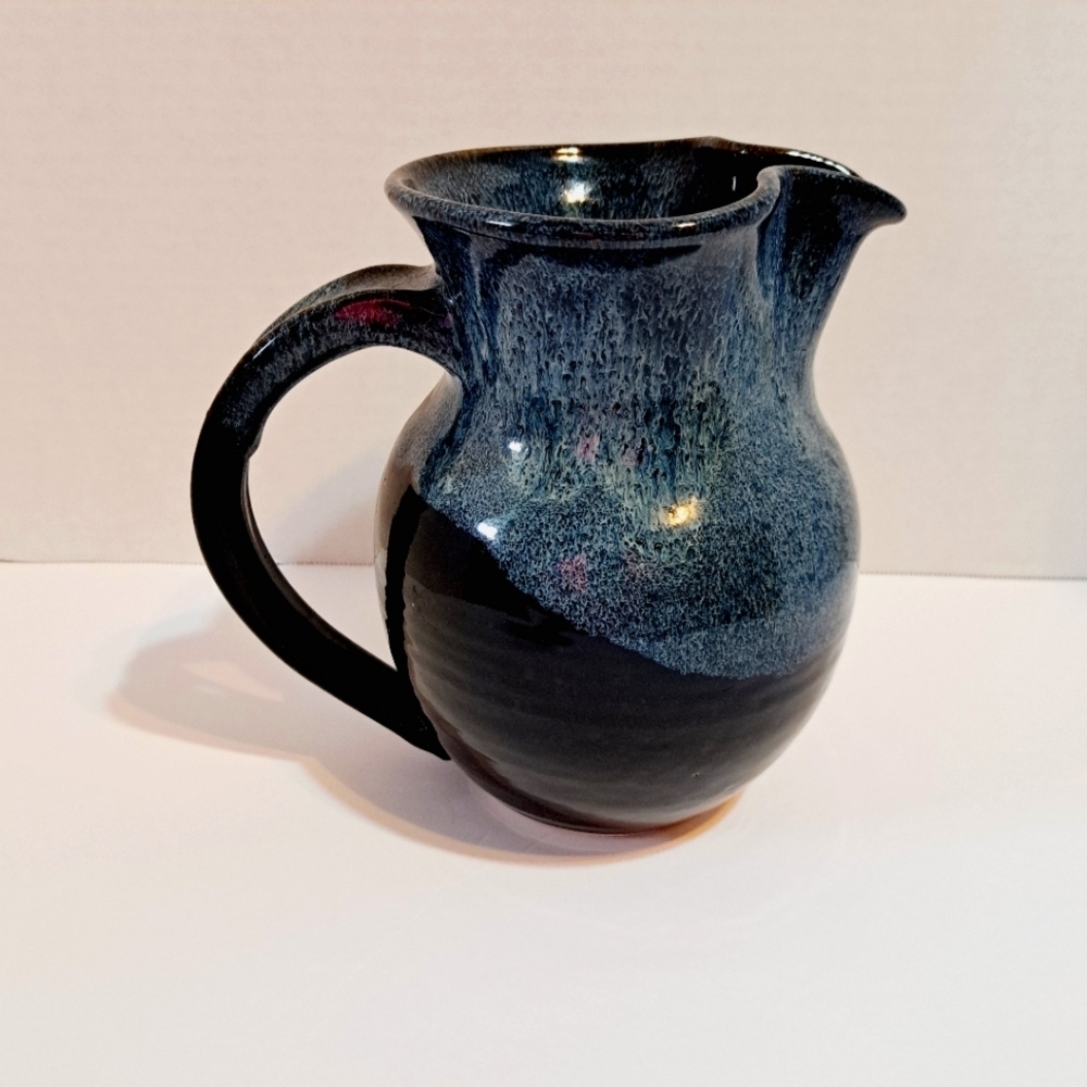 Studio‎ Art Drip Glaze Pottery Pitcher Artist Signed P.Maley 04